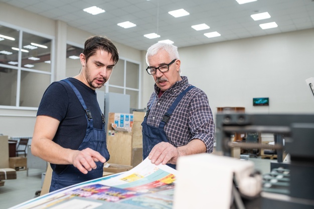 GmbH Gesellschaftszweck – Unternehmensgegenstand: Druckerei GroÃÂdruckerei     NavigationsmenÃÂ¼  aus Nürnberg